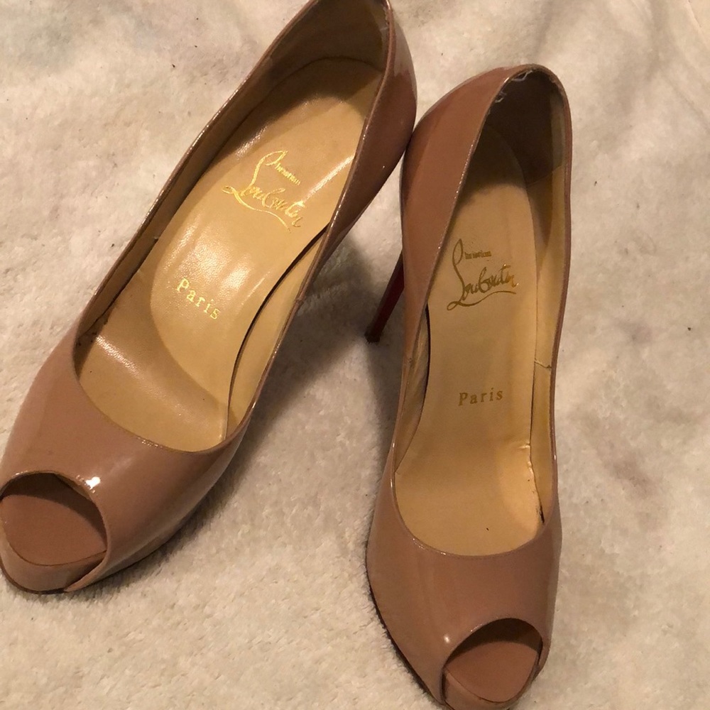Christian Louboutin nude shoes 6.5